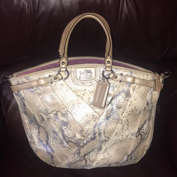 Large Coach Purse - Picture 1 of 9